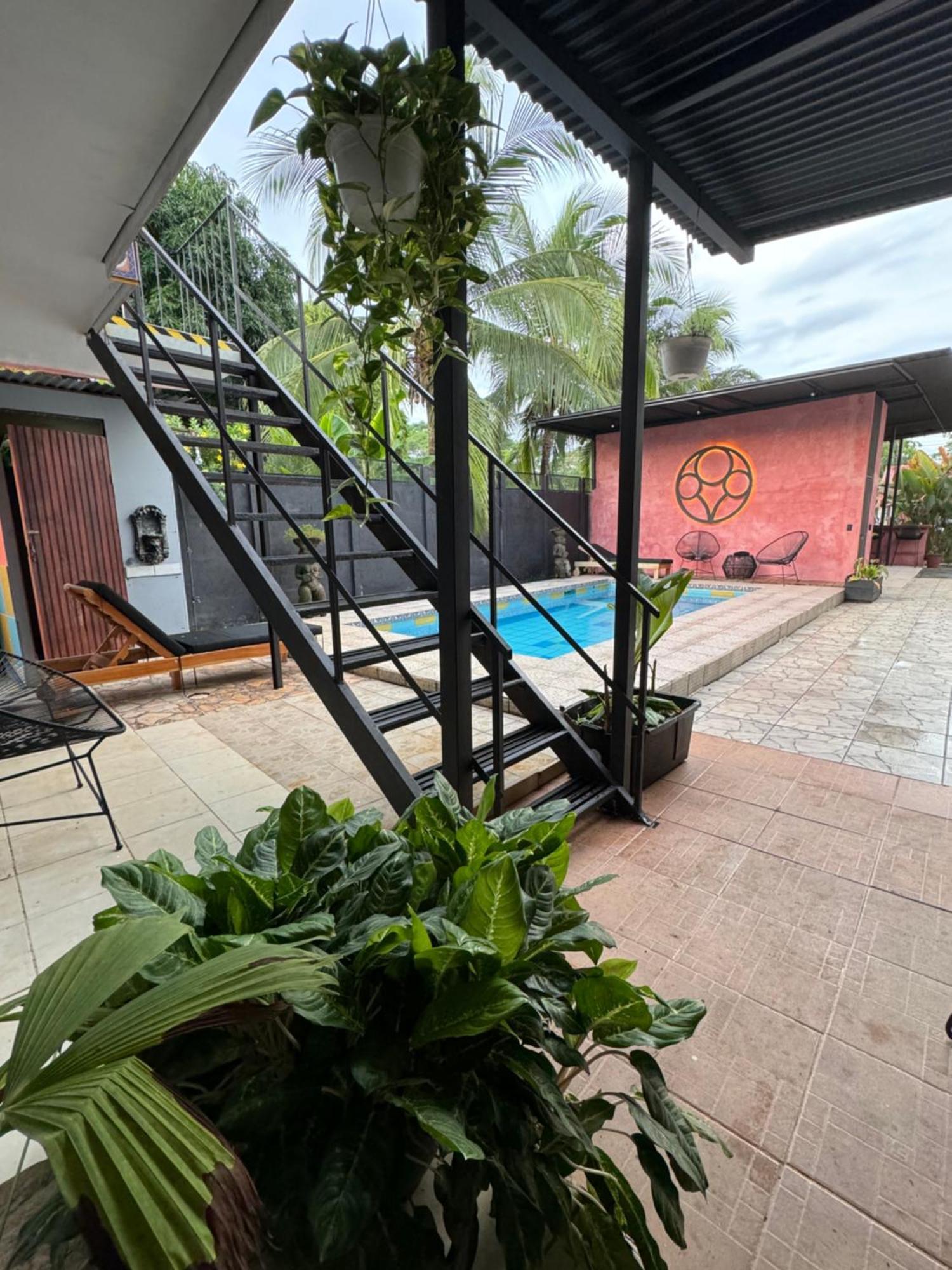 Casa Fotr Loco Hotel Uvita Exterior photo